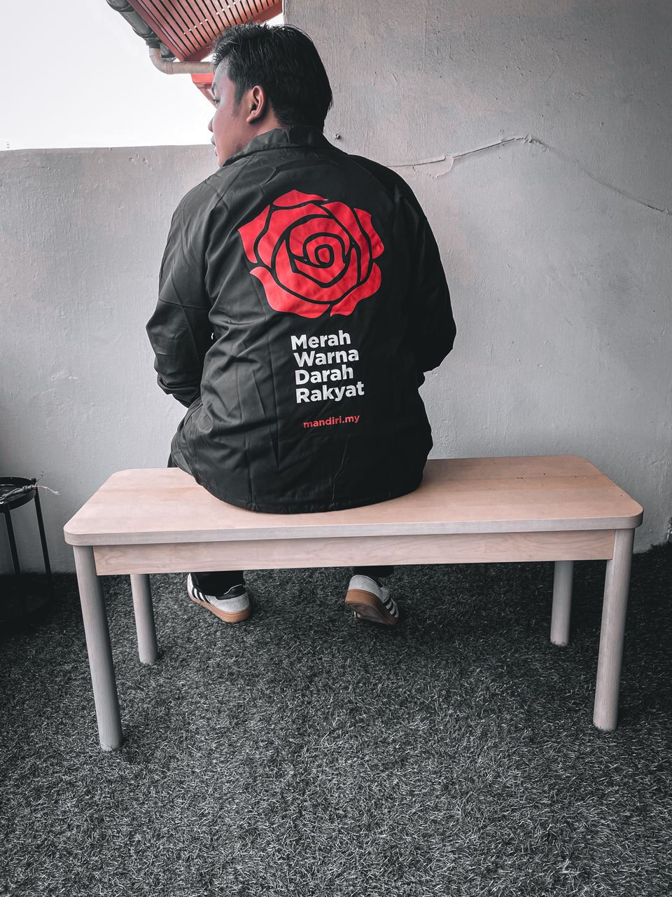 Thumbnail: MANDIRI Coach Jacket