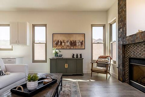 Kelsey Garka Real Estate, Kelsey Garka , Arizona Vacation Rental, Stay with us, Goodyear AZ