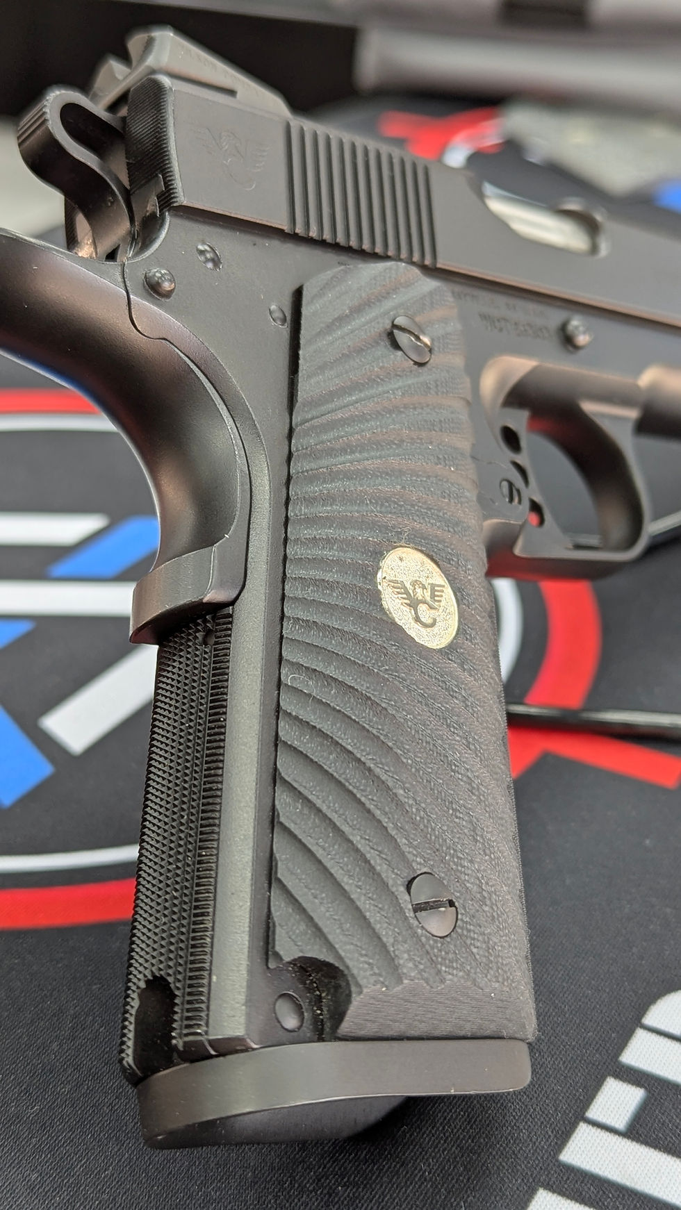 Thumbnail: Wilson Combat CQB Elite 1911 .45 ACP - Complete Package