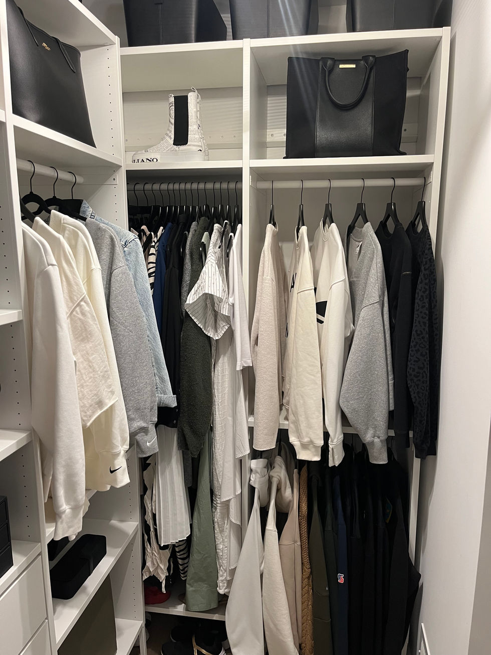 BOWIE_HER CLOSET 5