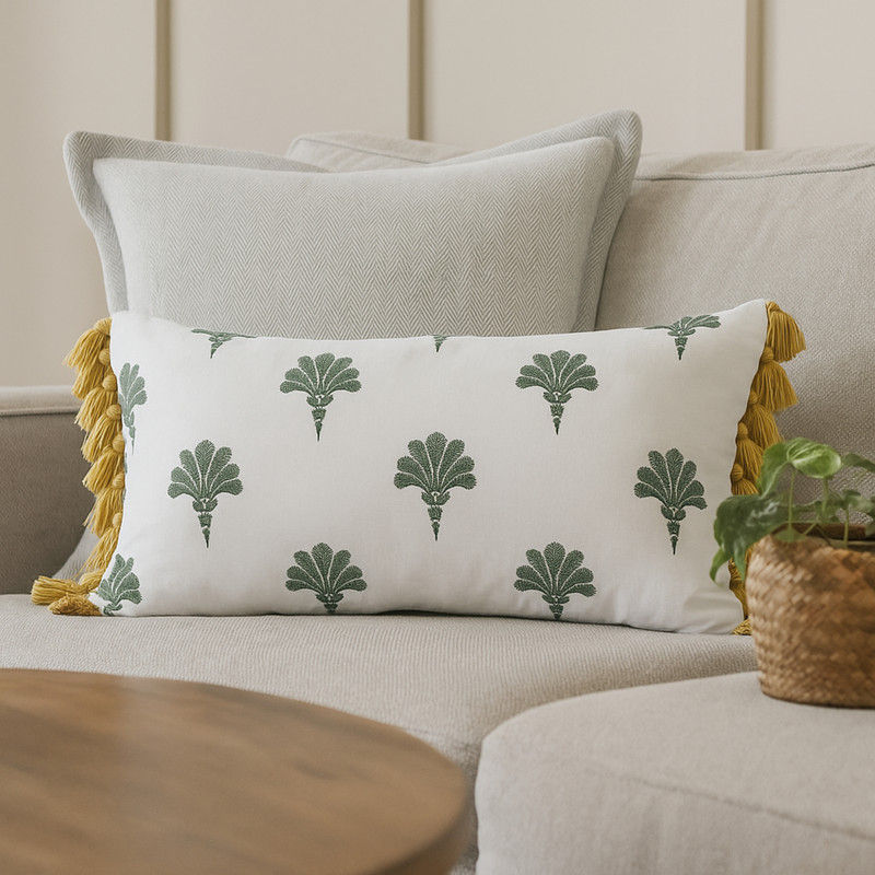 ภาพขนาดย่อ: Palm Print with Yellow Tassels Rectangle Cushion Cover with Filler 12x18 Inches