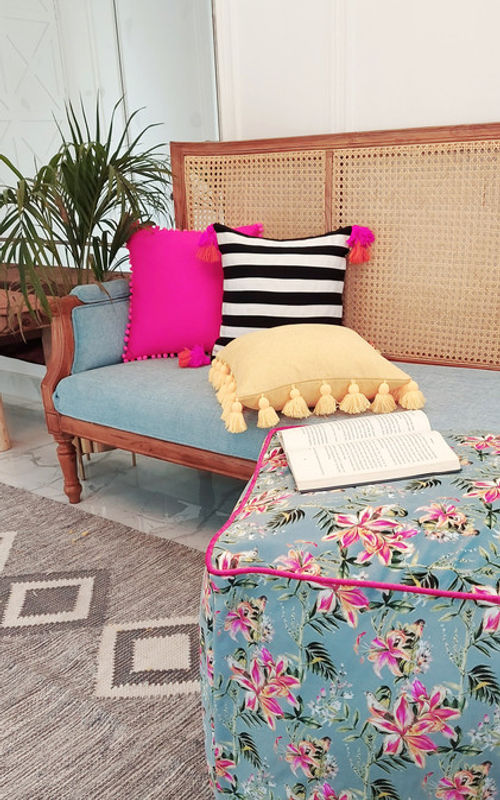 Miniatura: Black & White Striped with Tassels, Boho Square Bed Pillows Cover 24x24 Inches