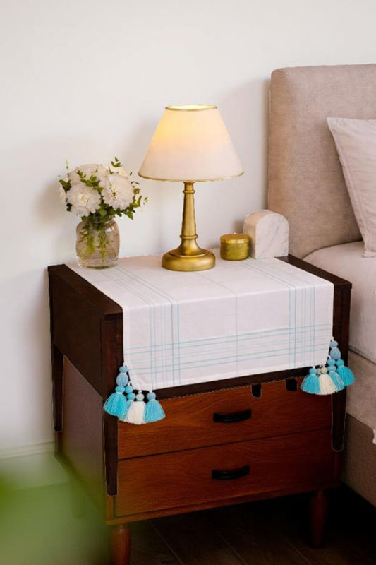 サムネイル： White Pleated Tassel Runner  |Nightstand, Bed Side Table Cabinet