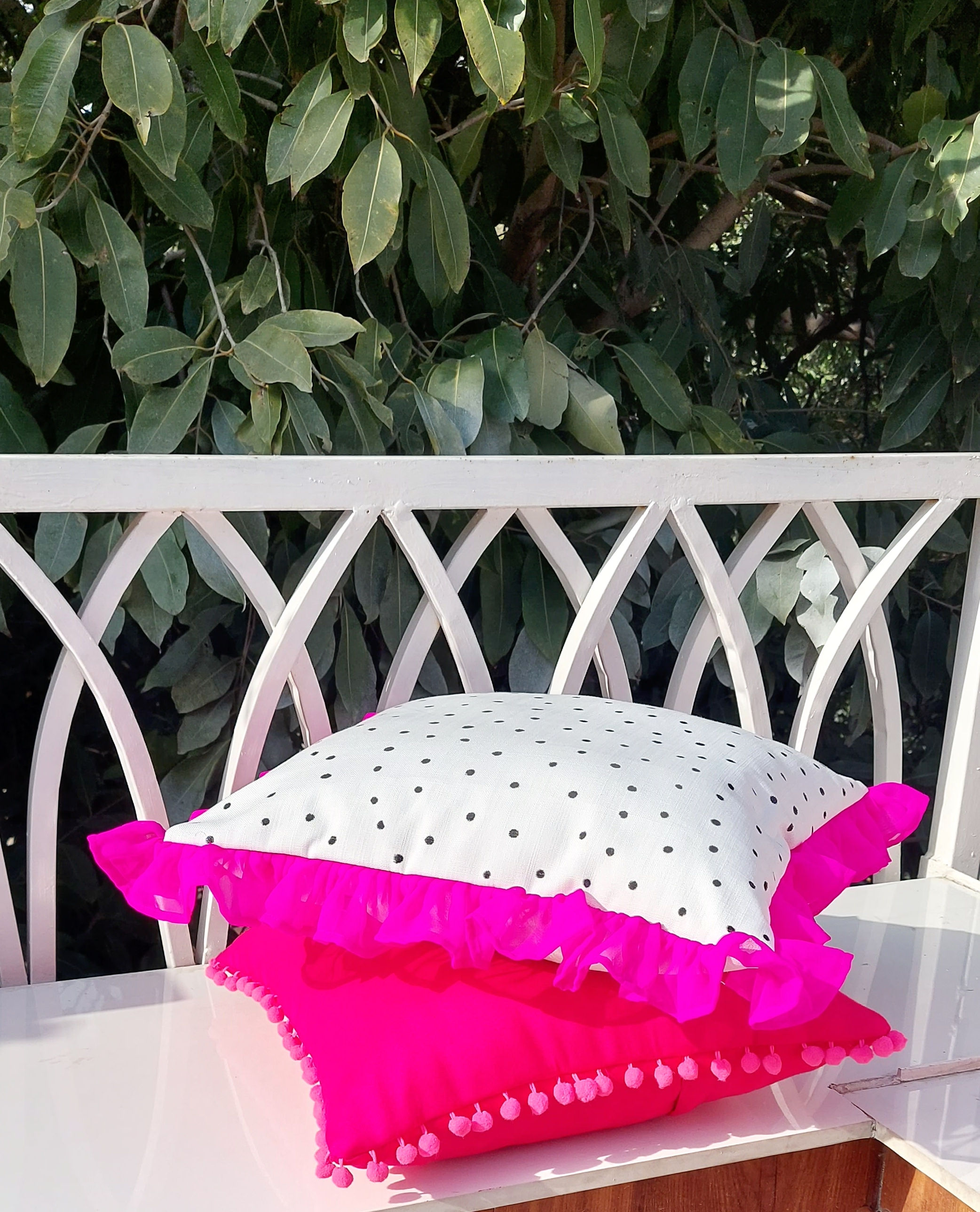 White Pink Cushions Combo