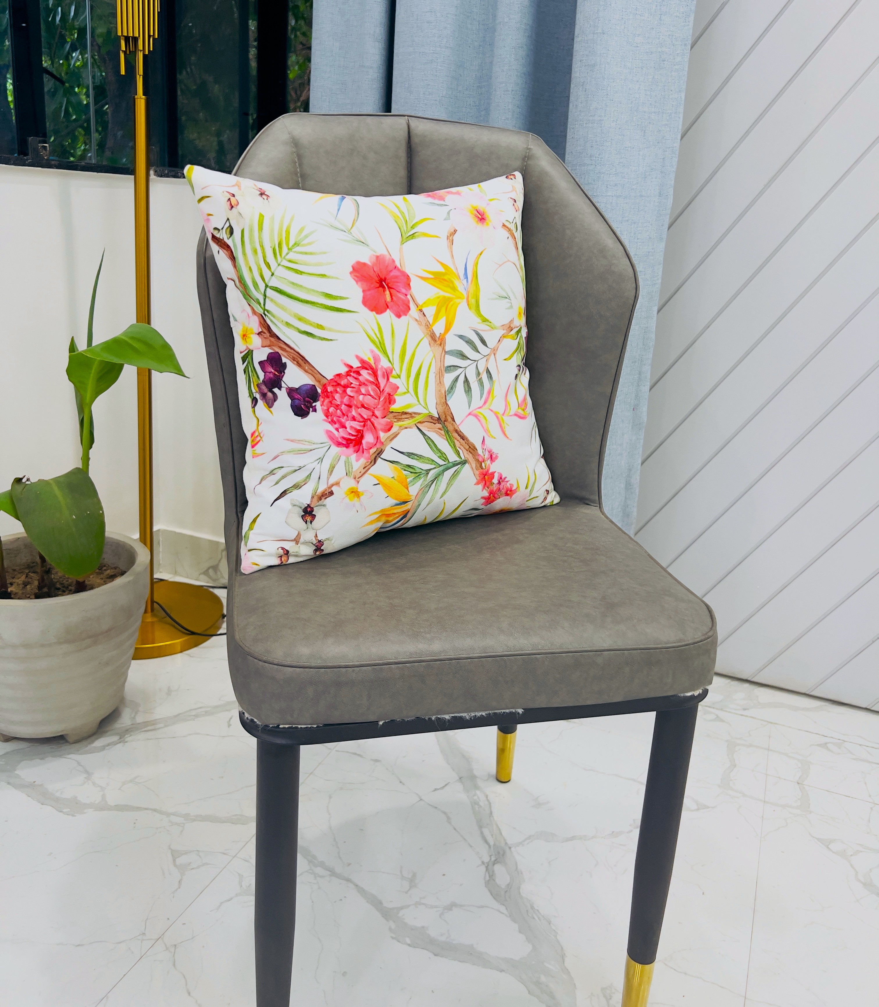 "Elevate your interior design with a nature-inspired cushion cover."