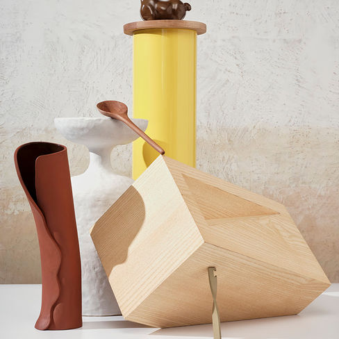 EVENT: NEW ESSENTIALS PRESENTED BY JOIN DESIGN