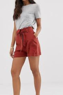 Styling Tips For Apple Shaped Body