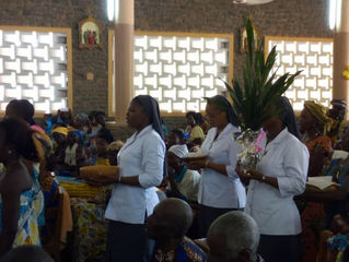 Profesión Perpetua de Grâce, Roseline y Viviane en BenÃn