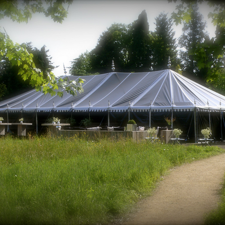 Onze foundouk tenten