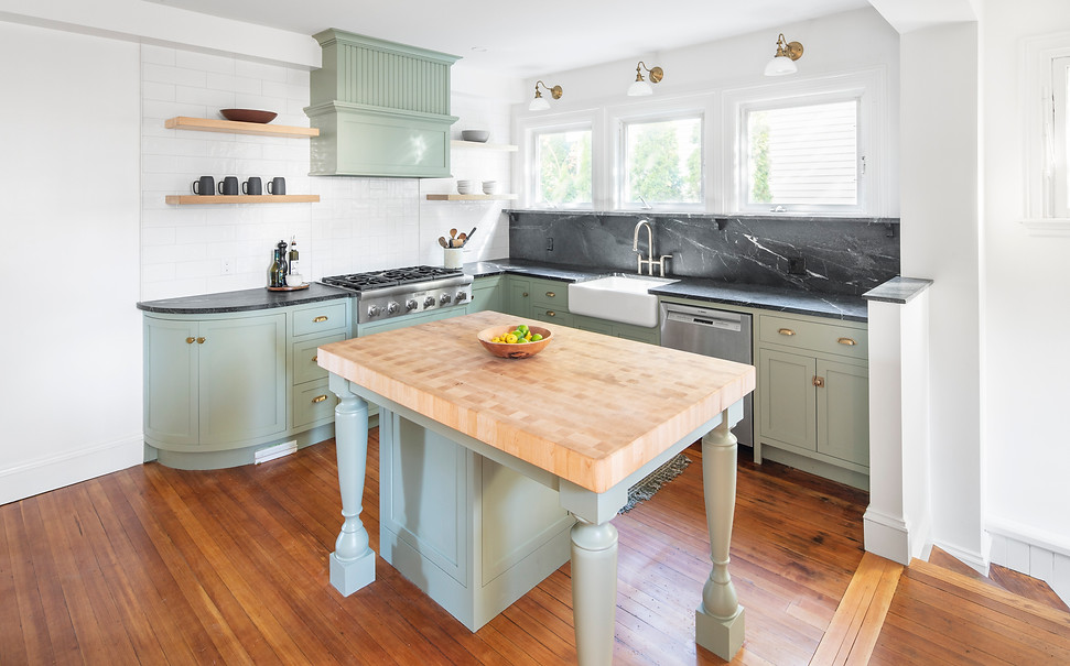 Overview shot of kitchen