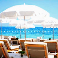 restaurant de plage côte d'Azur jpg