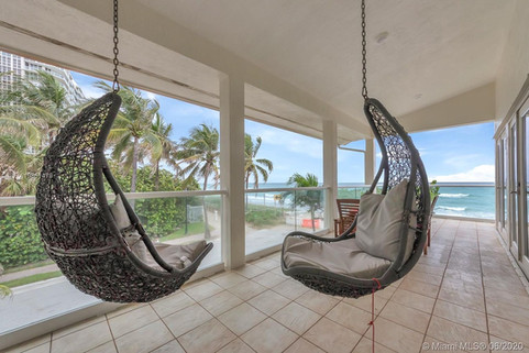balcony chairs.jpeg