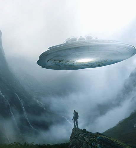 Spaceship Landing on Earth