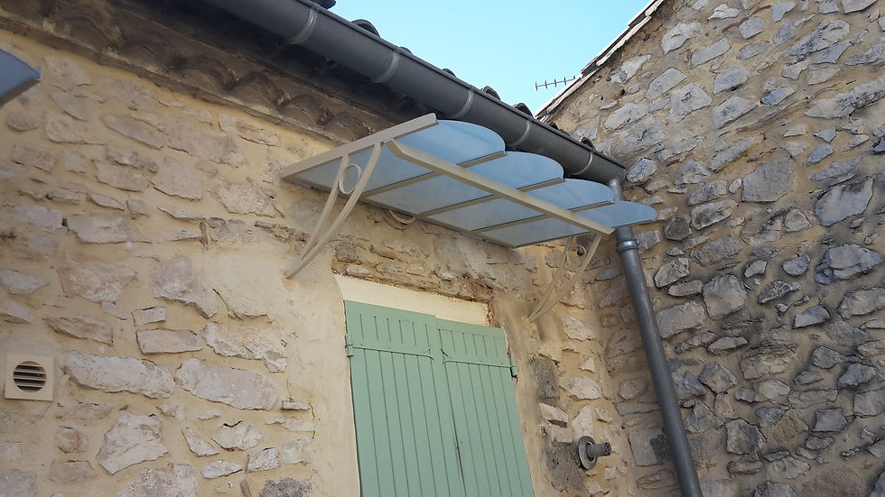 Marquise et support sur mesure
