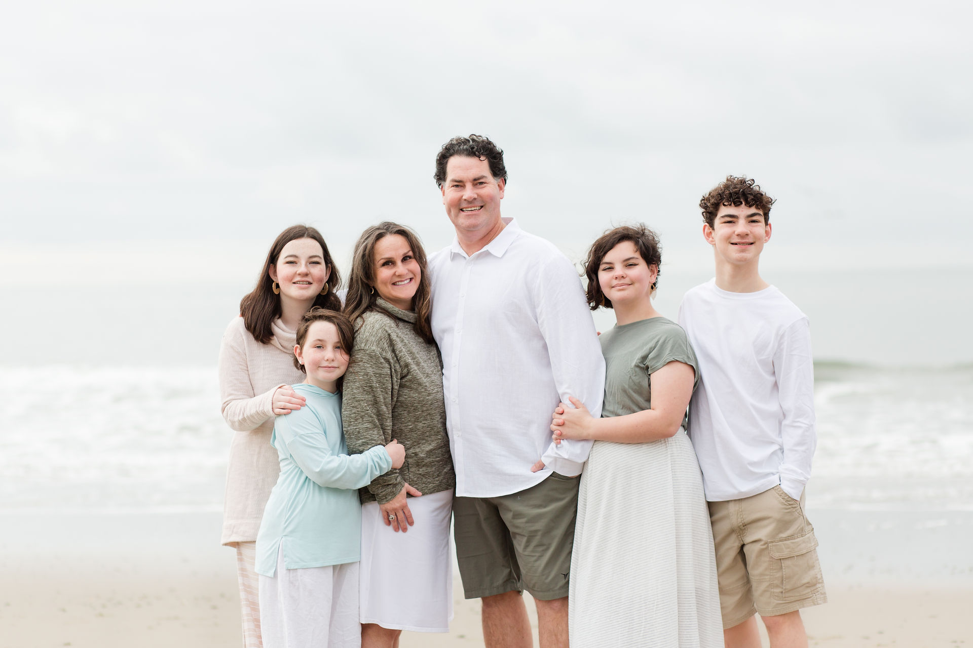 hkcreate hk create photography bay area photographers san jose seacliff state beach family legacy session aptos large group extended family joyful light and airy photography