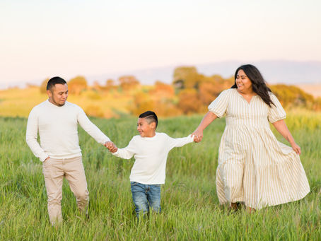 GREEN HILLS FAMILY SESSION | Bedwell Bayfront Park, Menlo Park | Bay Area Photographer
