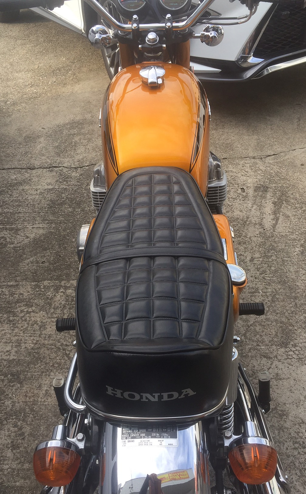 サムネイル： 【SOLD OUT】HONDA CB750K0 金型 ゴールド 程度極上 車検二年付き 逆車 納得の一台