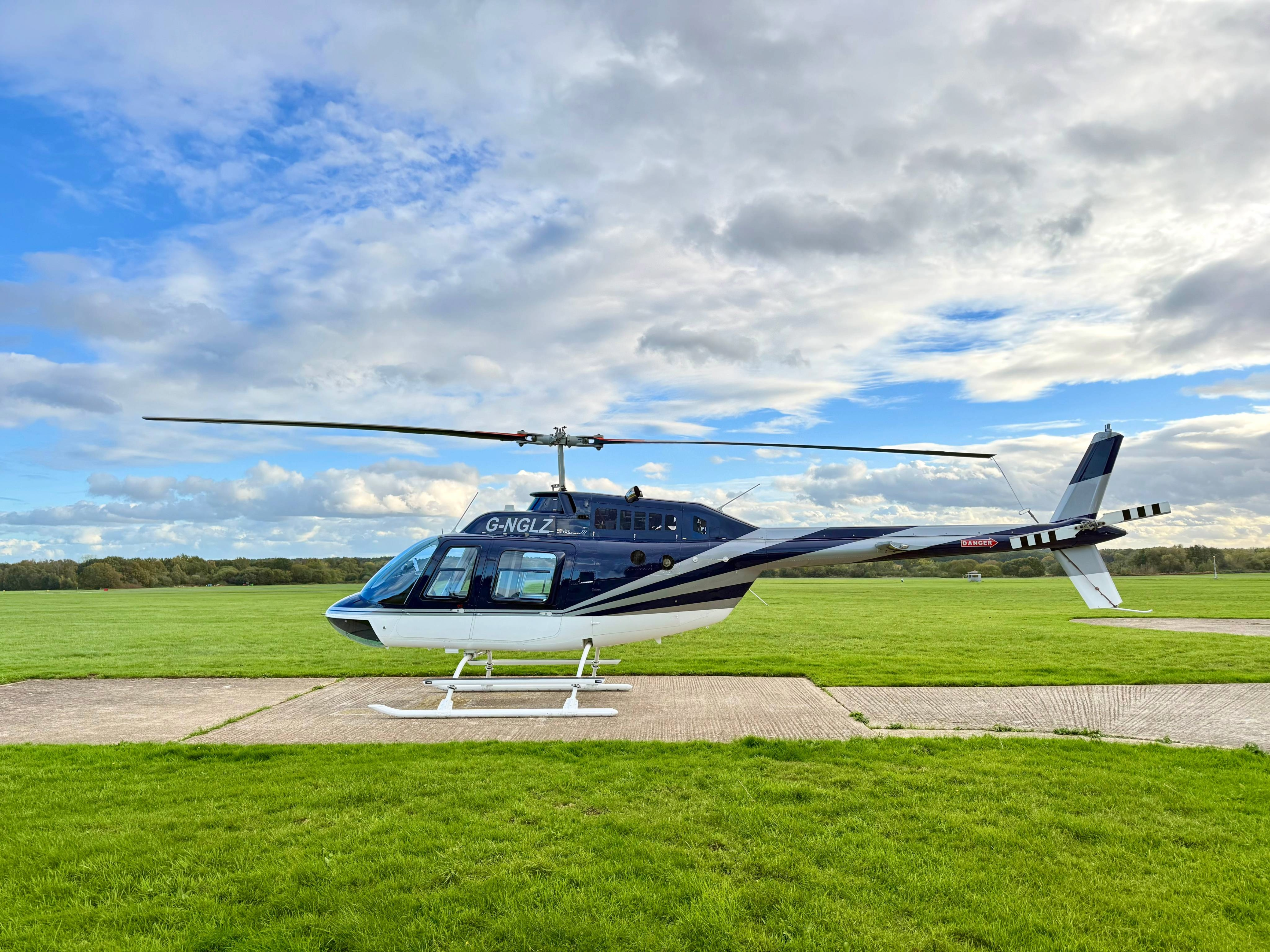 1997 Bell 206B Jetranger III, photo 2