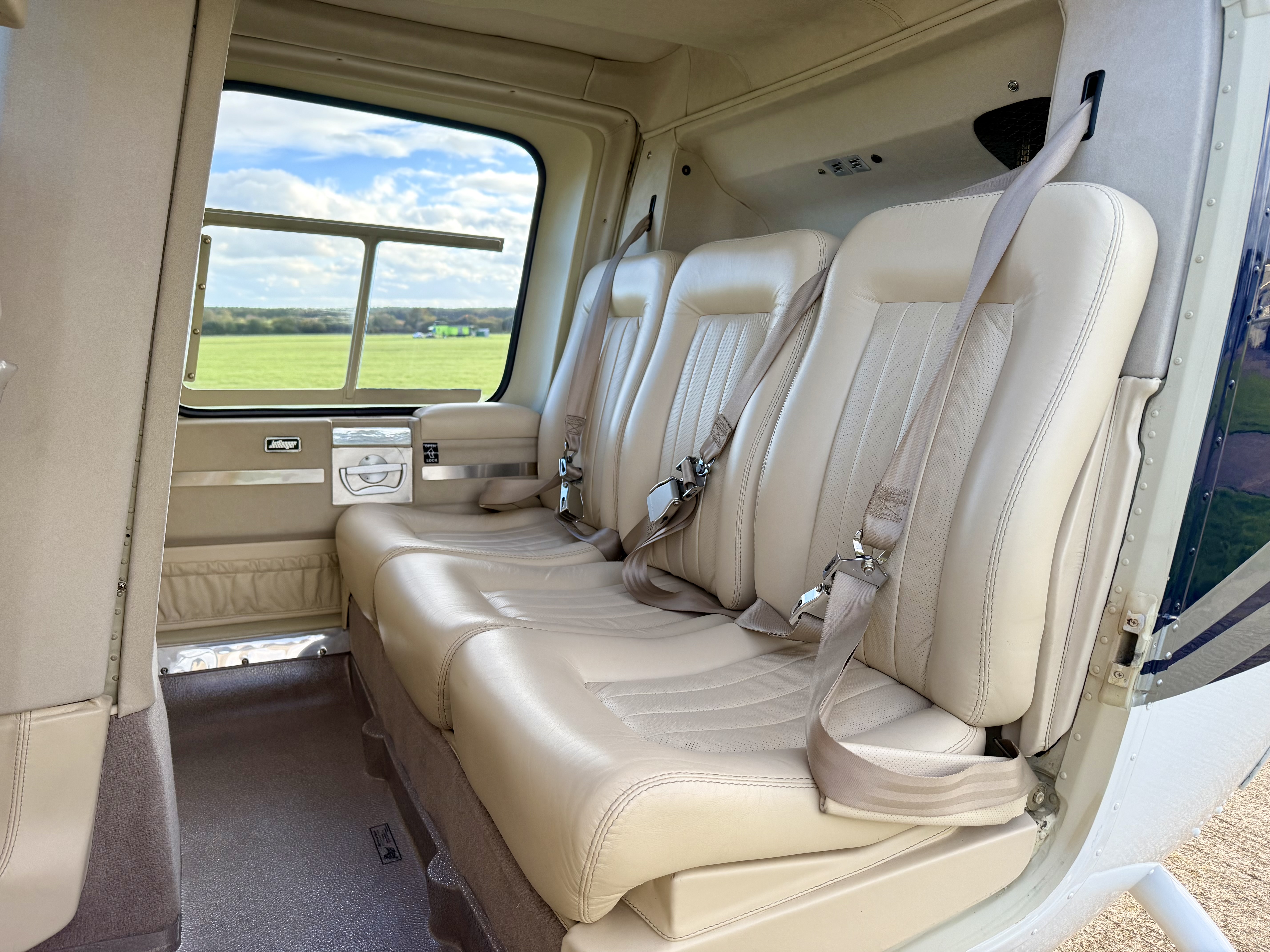 1997 Bell 206B Jetranger III, photo 4