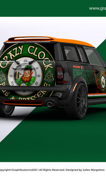 Mini Clubman pour le restaurant Bar Crazy Clock d'Annecy. Un design Graphikustoms.