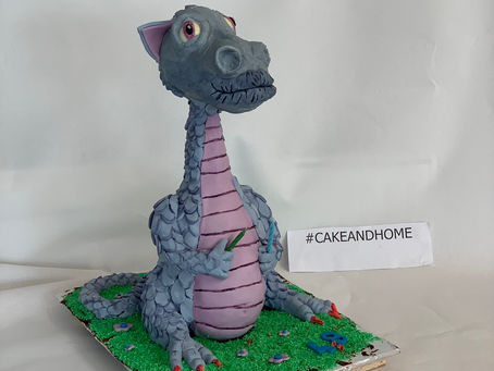 My first Dragon cake with structure