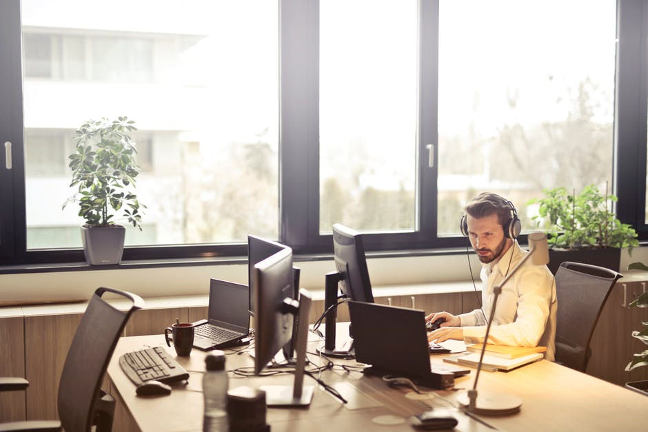 How To Select The Right Office Telephone Systems For Your Business
