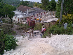 Building retaining wall