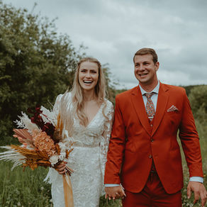 Central Alberta Wedding + Couples Photographer | Calgary, AB