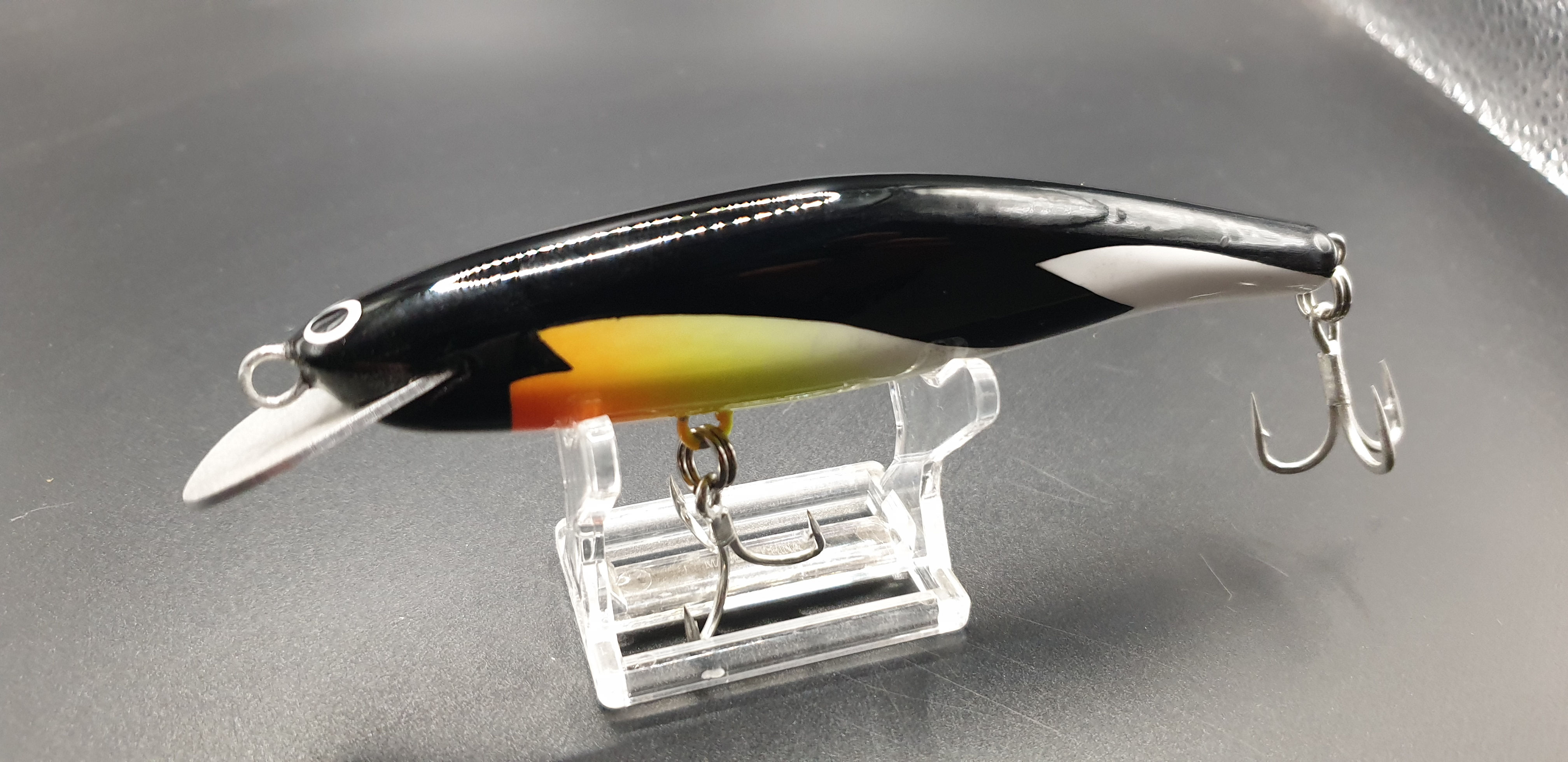 Timber penguin 1