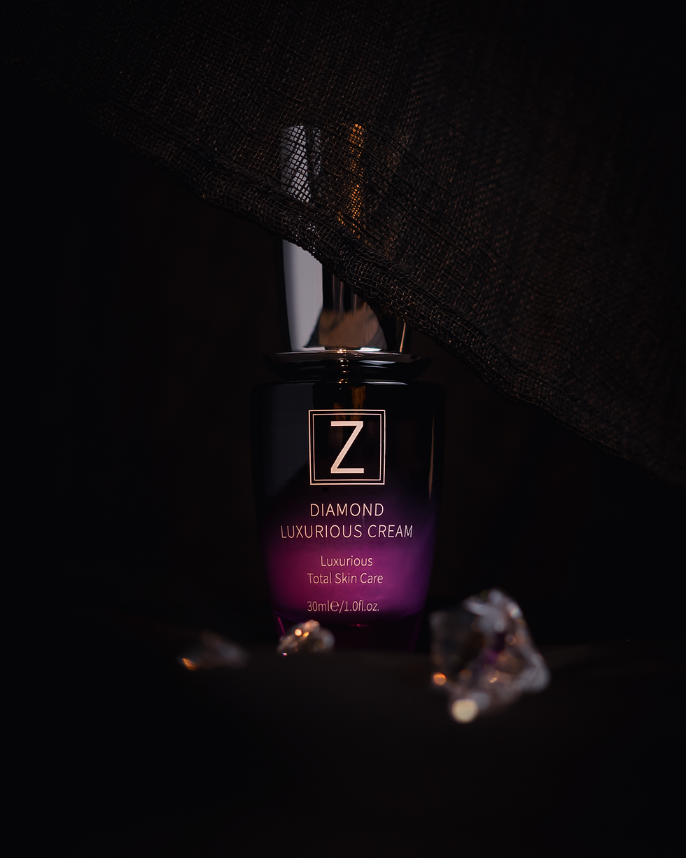Thumbnail: Zartaux: Shimmering luxurious cream, dark bottle hyaluronic 