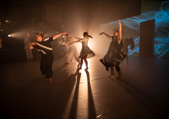 20230529-GregoryLorenzutti-Gesturing-0538-Enhanced-NR copy