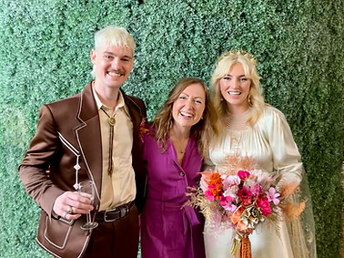 The old Library Birmingham.jpeg
Personalised wedding ceremony celebrant