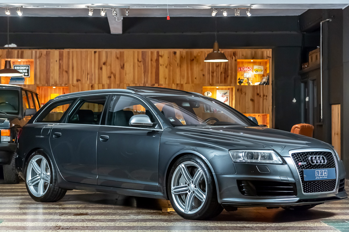 AUDI RS6