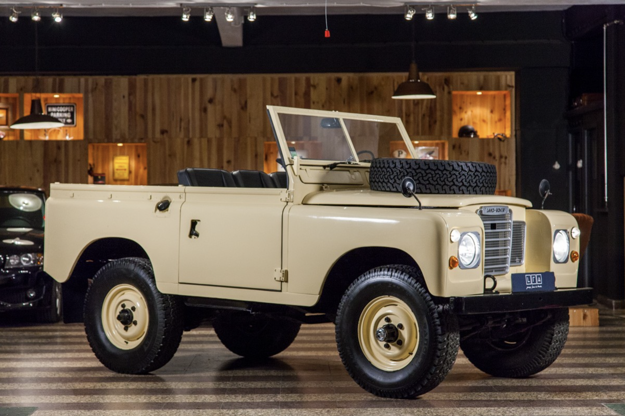 LAND ROVER SERIE III