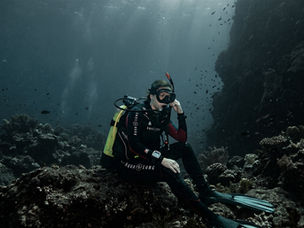 The Quiet Diver Is Not Always the Calm One