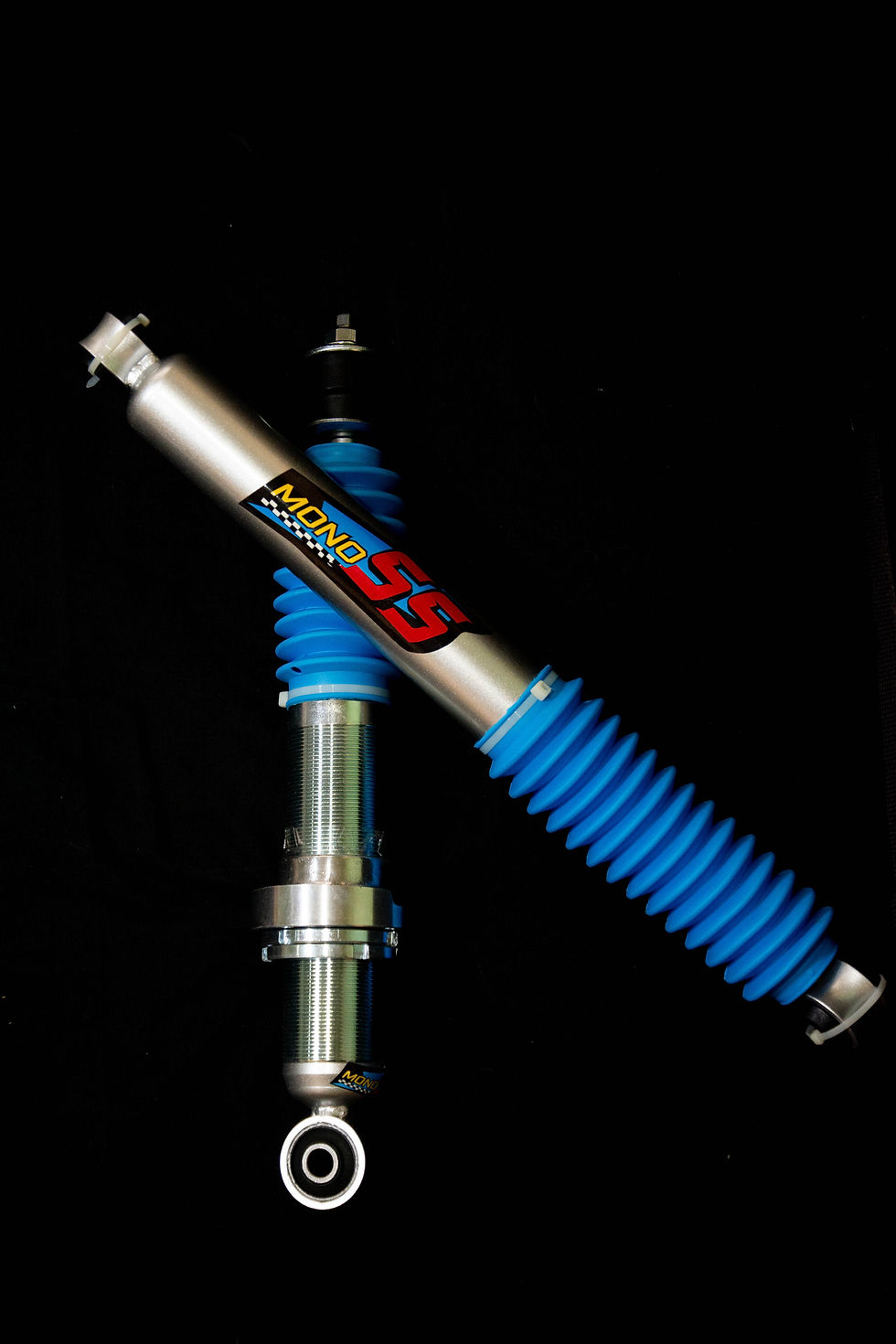 MONOSS Dmax2WD standard (2)