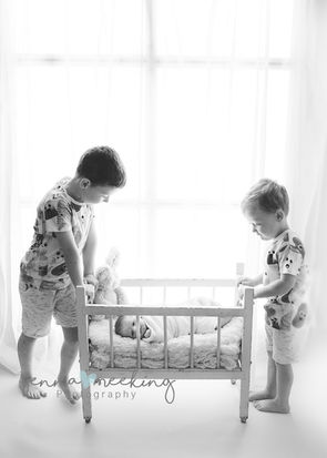 Newborn and baby photographer based in Yorkshire. Photography by Jenna Meeking. North Yorkshire, Leeds, Harrogate, Skipton, Otley, Ilkley, Wetherby, Clitheroe.