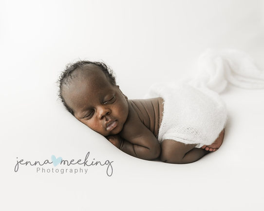 Newborn and baby photographer based in Yorkshire. Photography by Jenna Meeking. North Yorkshire, Leeds, Harrogate, Skipton, Otley, Ilkley, Wetherby, Clitheroe.