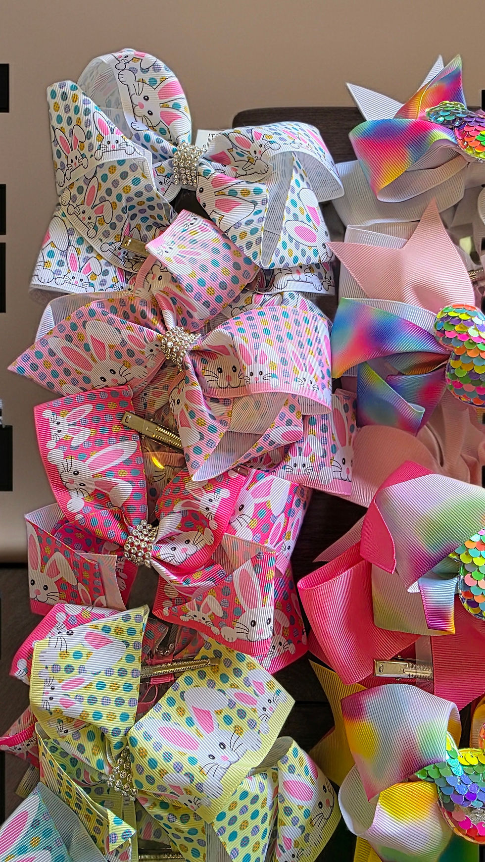 Thumbnail: Easter Hair Bows - Design 3