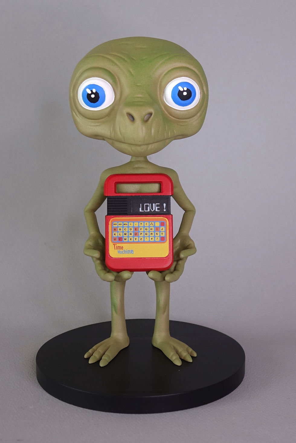 Miniature : Alien with the time machine