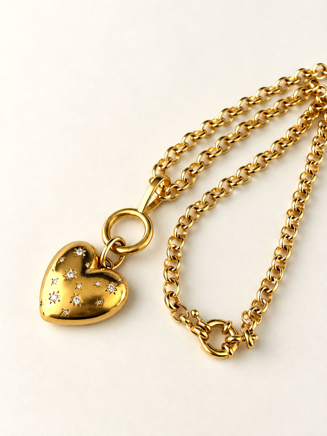 COLLAR CORAZÓN BRILLANTES
