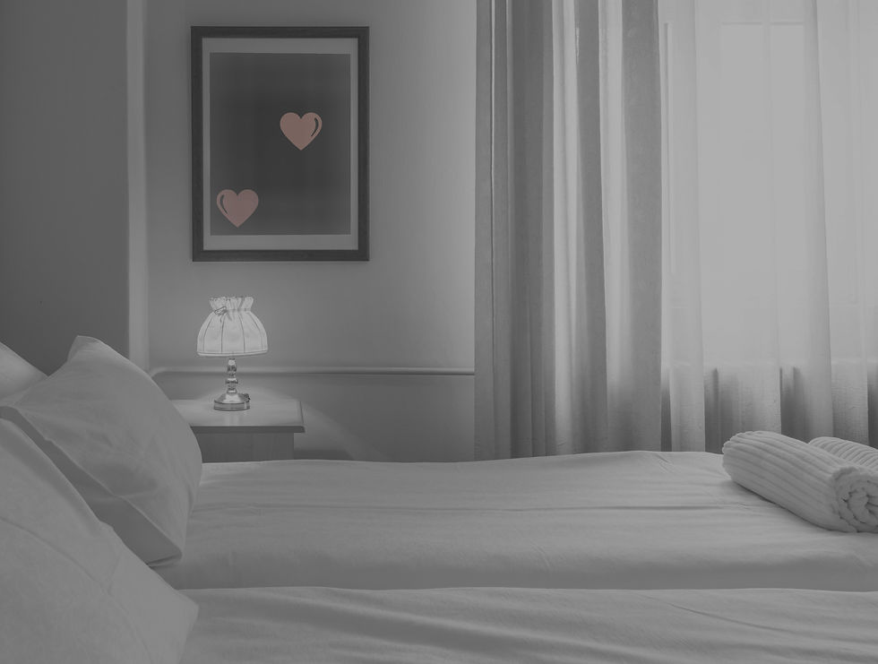Hotel Room    _edited_edited