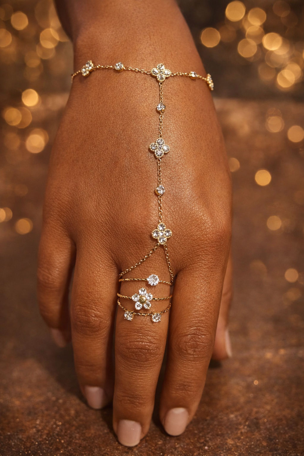 Bijoux de main 