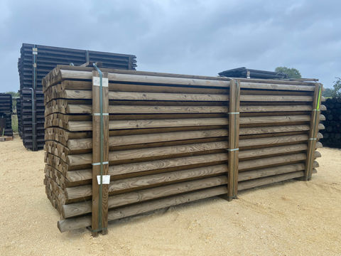 Demi rond 3m diamètre 12, Harmonie Equine, location vl chevaux, Location camion vl chevaux, litière chevaux copeaux, Litière copeaux de bois pour chevaux, clôture chevaux, clôture chevaux bois, Clôture bois pour chevaux, abris bois chevaux, Abris bois pour chevaux, barriere anglaise, Barriere anglaise bois