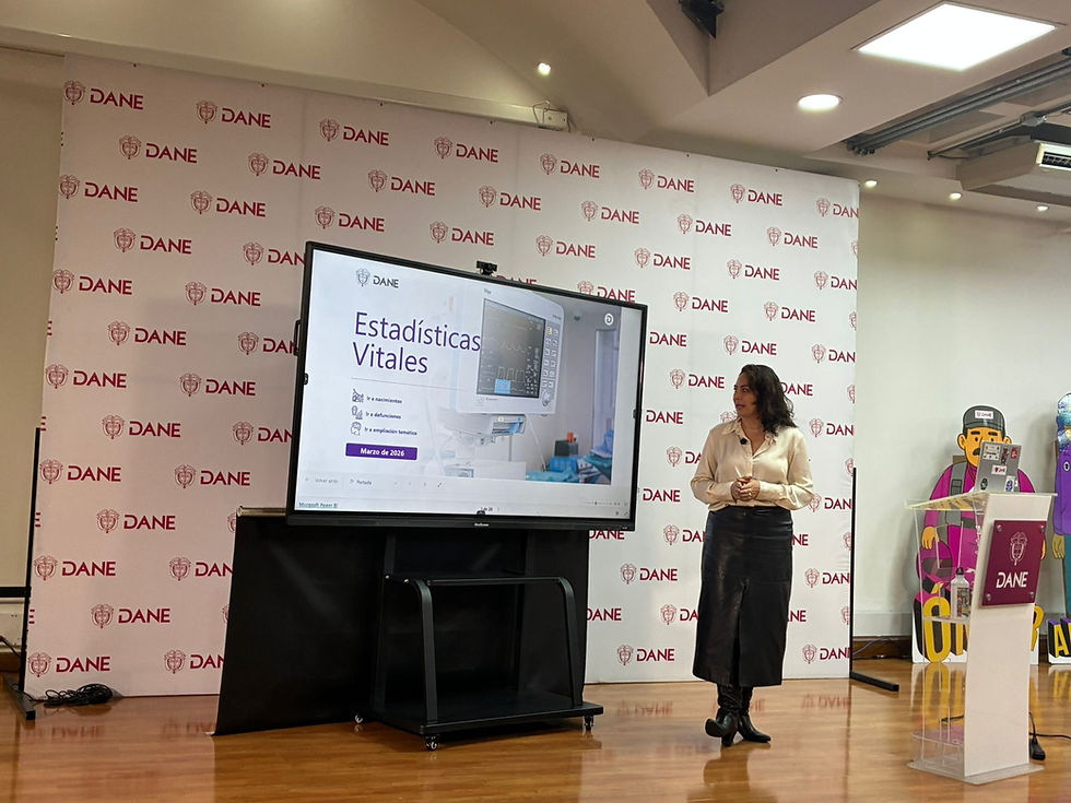Piedad Urdinola, directora del DANE, exponiendo las estadísticas vitales del 2025. (Foto tomada por Eduardo Carrascal).