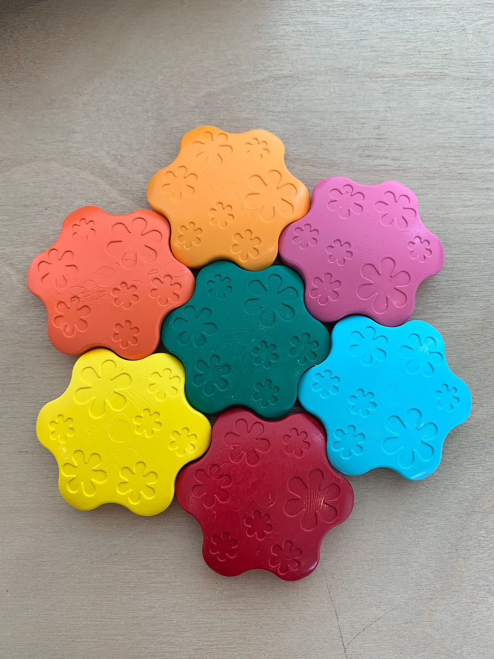 Primomo Crayon (16 colours)