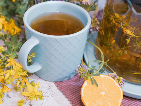 Je déprime avant et pendant mes menstruations, pourquoi ? Le Millepertuis peut m'aider.