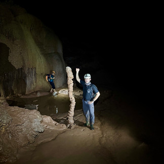 The accommodation at Hang Pygmy Cave