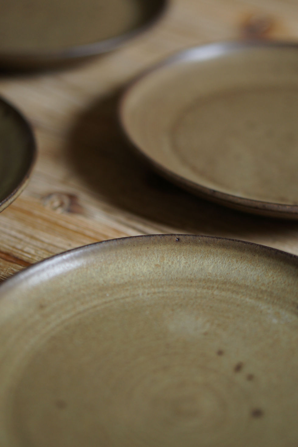 Miniature : Petite assiette - Beau brun doré