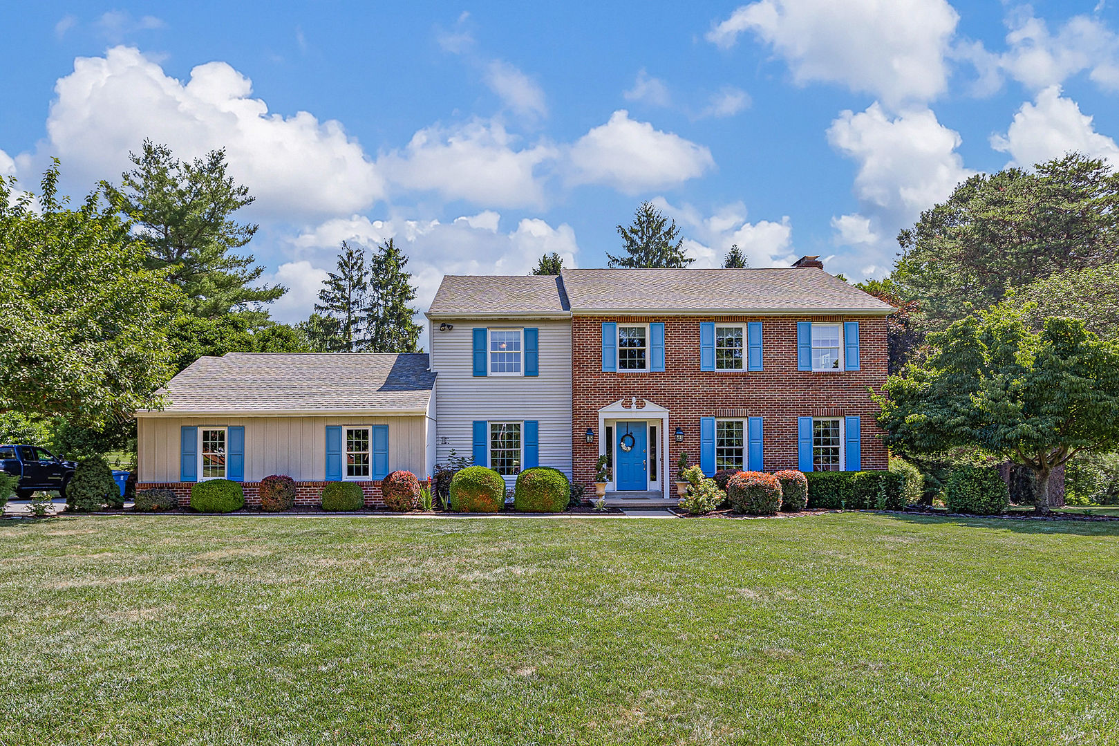 38-62 Darien Rd_Delivered-30.jpg